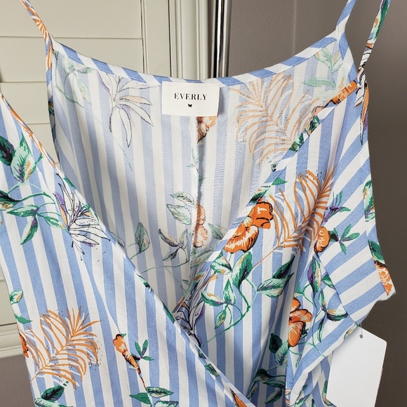 Everly Blue Floral Ruffle Hem Wrap Dress - Picture 4 of 5